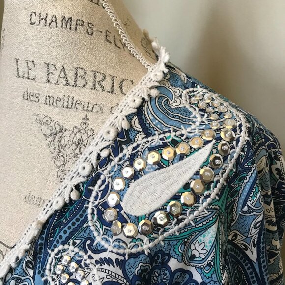 Miss June Kiara Mini Dress Womens Small Medium Blue White Paisley V-Neck Tassels - Picture 7 of 11